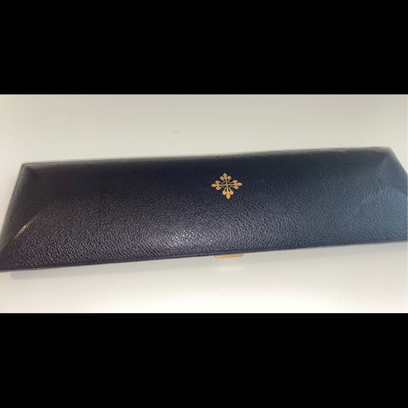 Authentic Patek Philippe watch - Picture 2 of 3